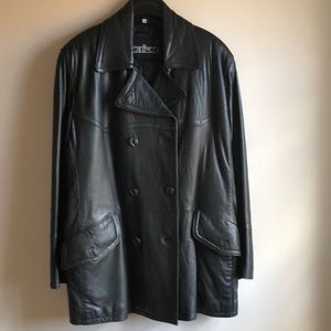 Women’s genuine leather jacket. Black. Size S.
